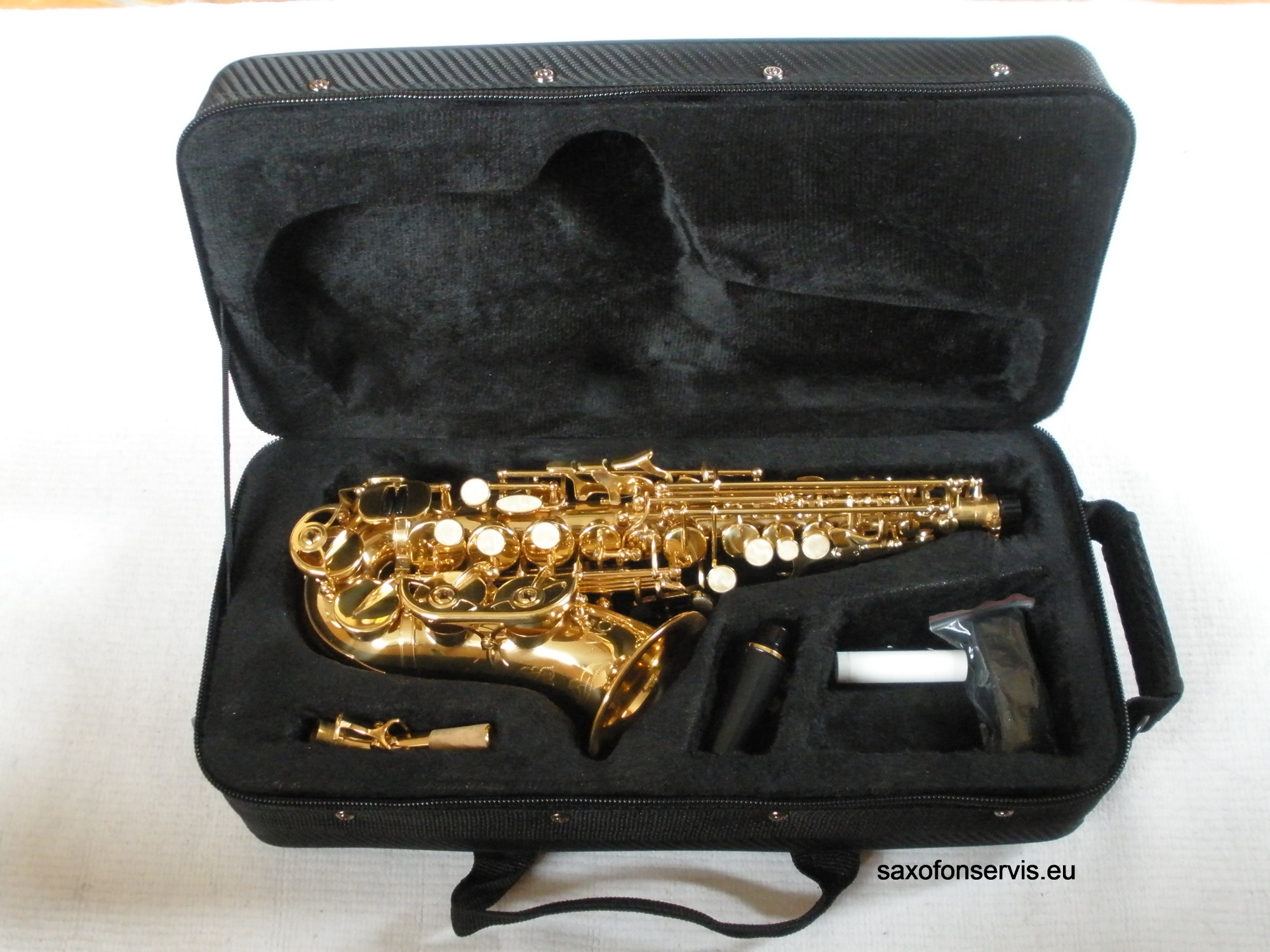 Conn Bb - Sopran saxofon SC650 zahnutý