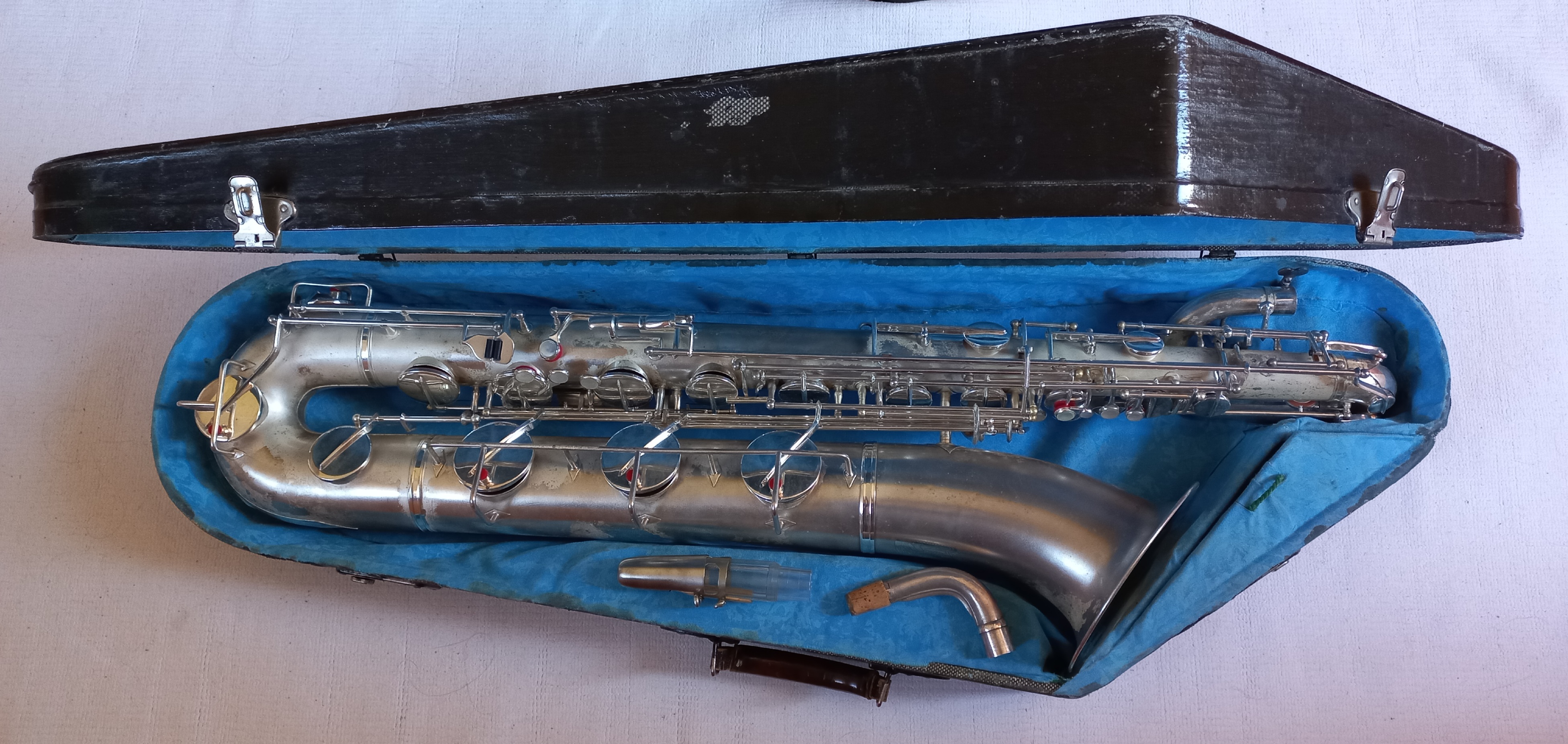 Weltklang výr.č. 271 - Eb baryton saxofon do spodního ,,A,,
