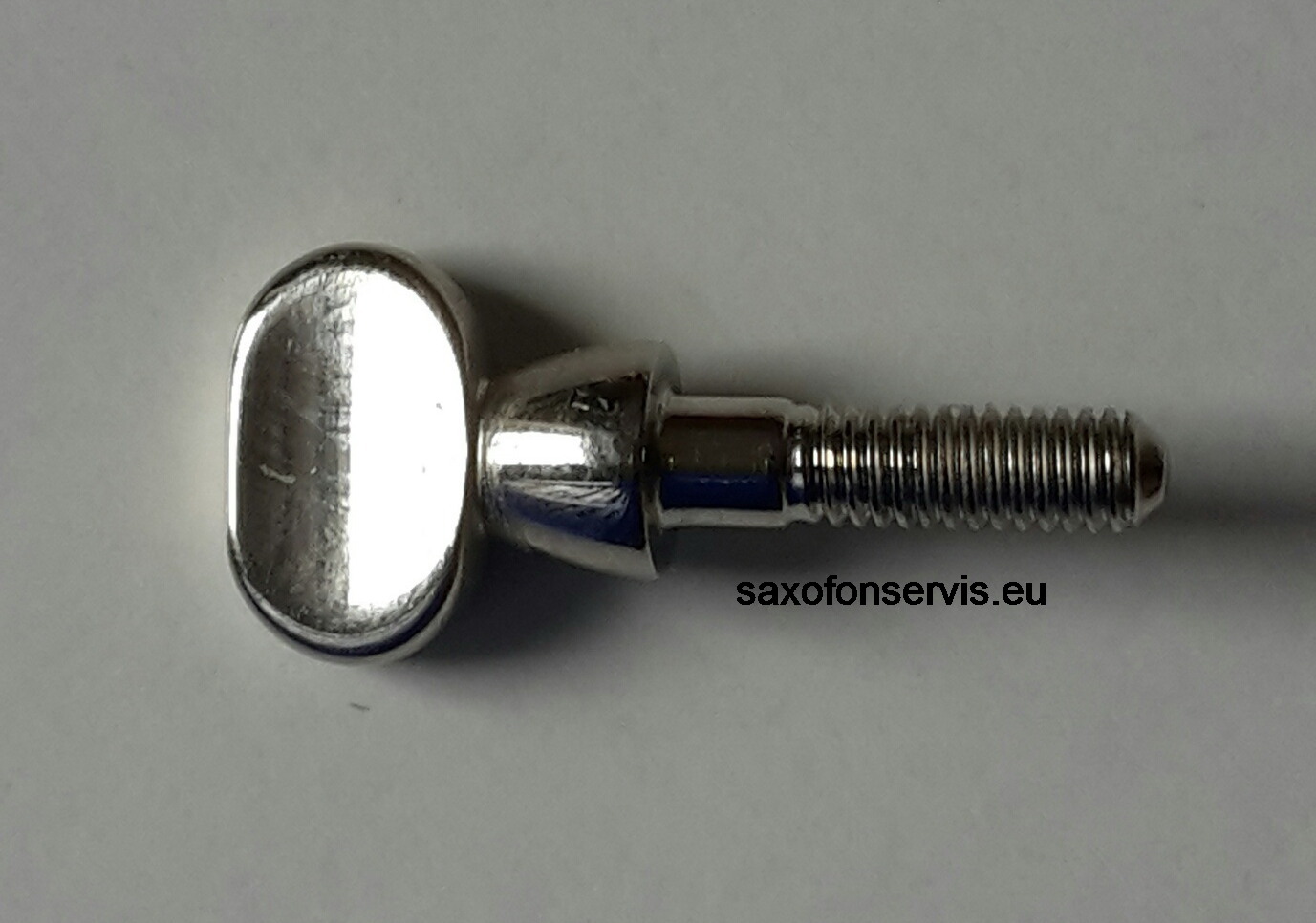 Šroub 3,7 na utáhnutí čepu esa saxofonu (nikl)