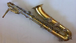 Baryton sax Amati Lignatone No.50536