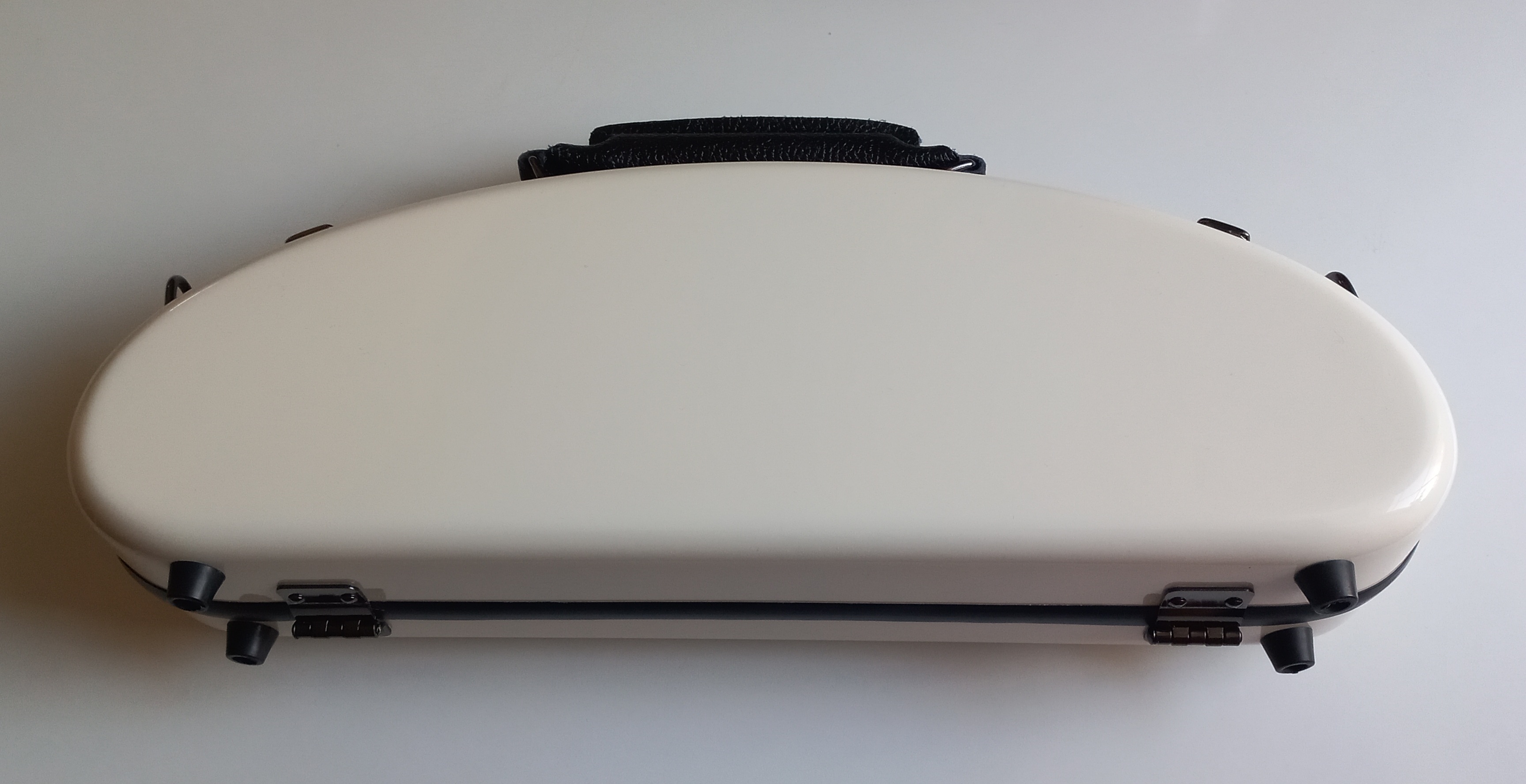 JW Eastmann CE 121 W - Bílý