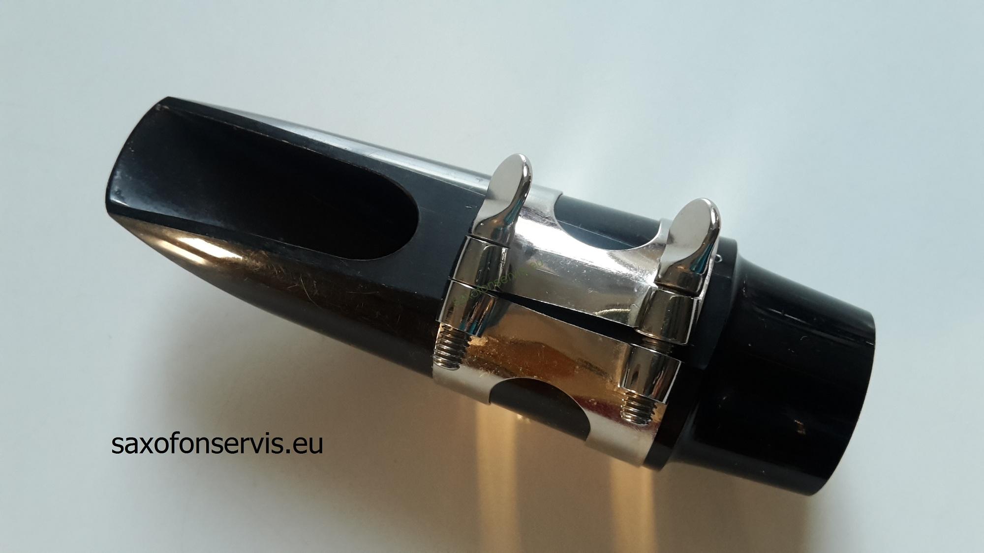 Použitá hubička AMATI 5 tenor sax komplet.