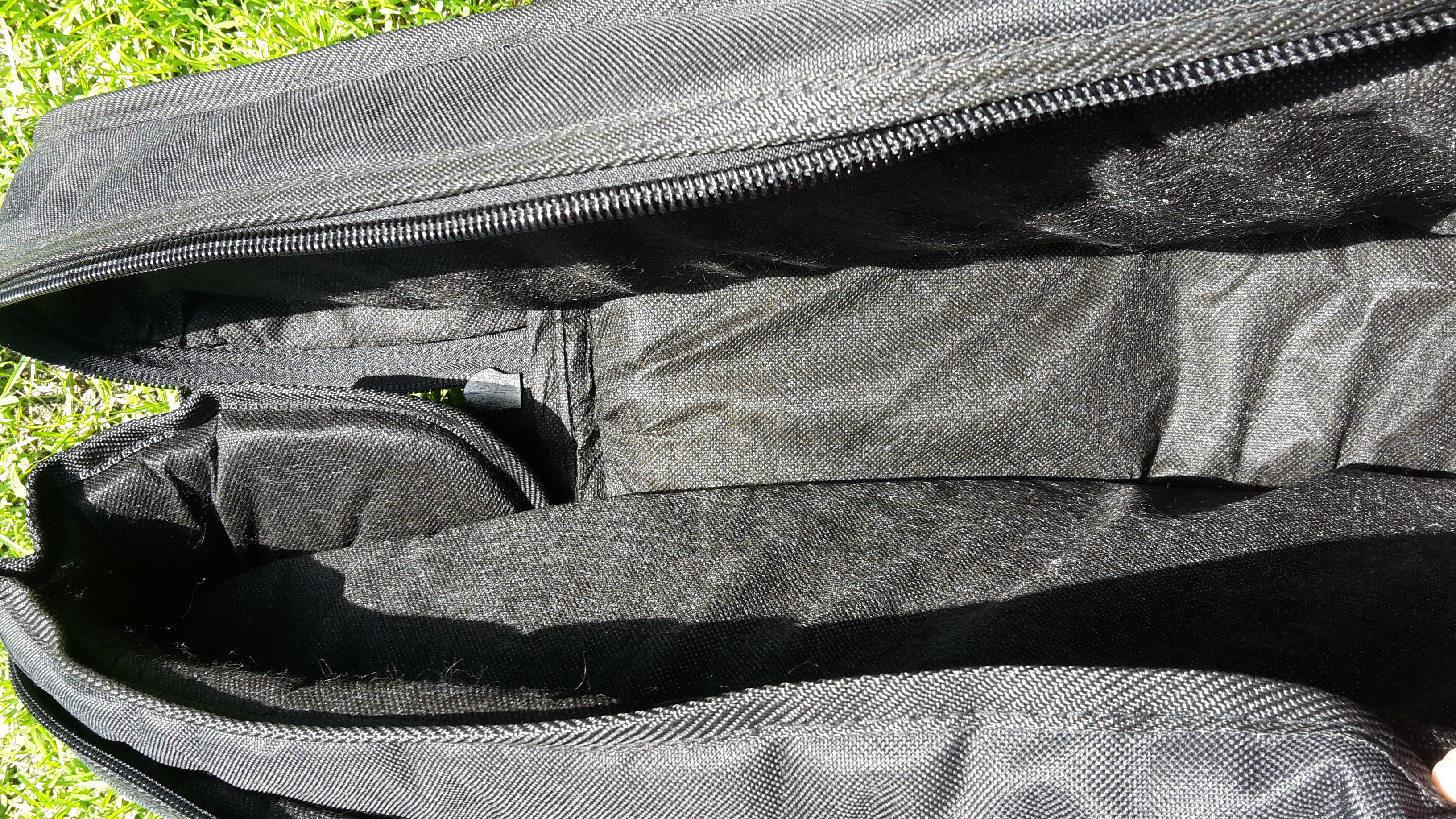 GEWA - Soft case, tvarovaný.