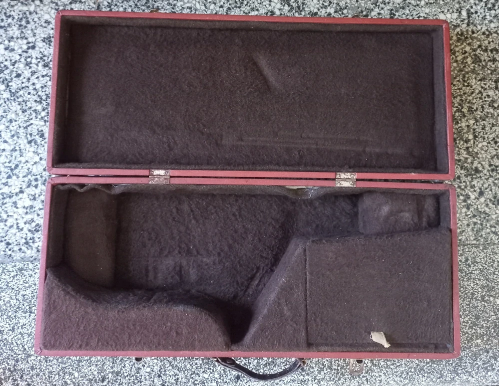 Kufr starší na alt saxofon No.8839