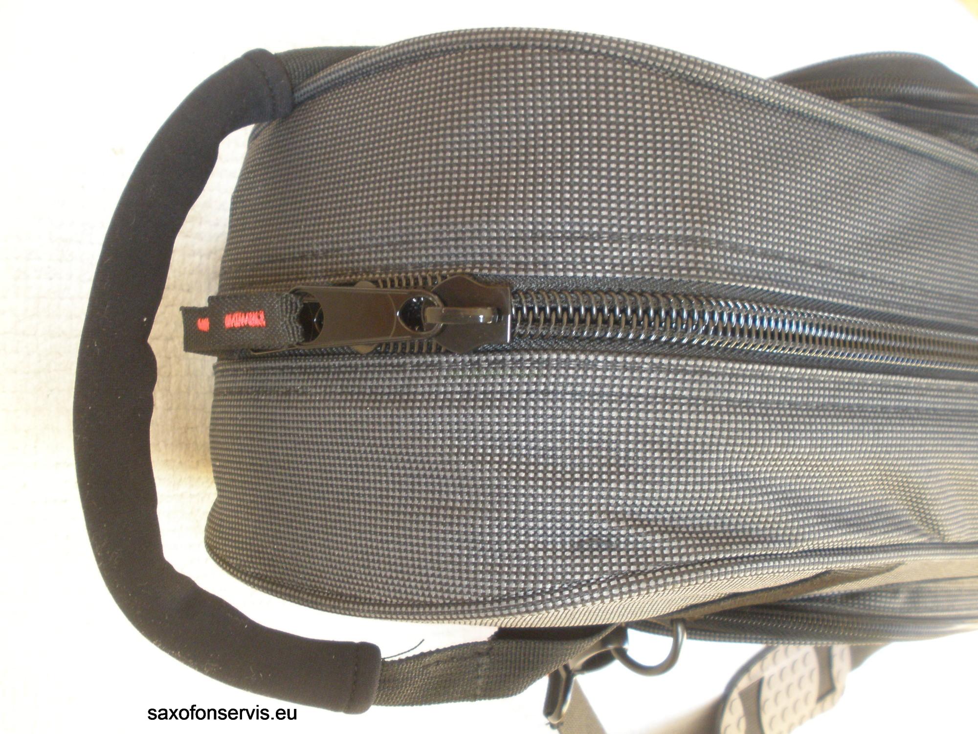GATOR SHAPECASE Tenor