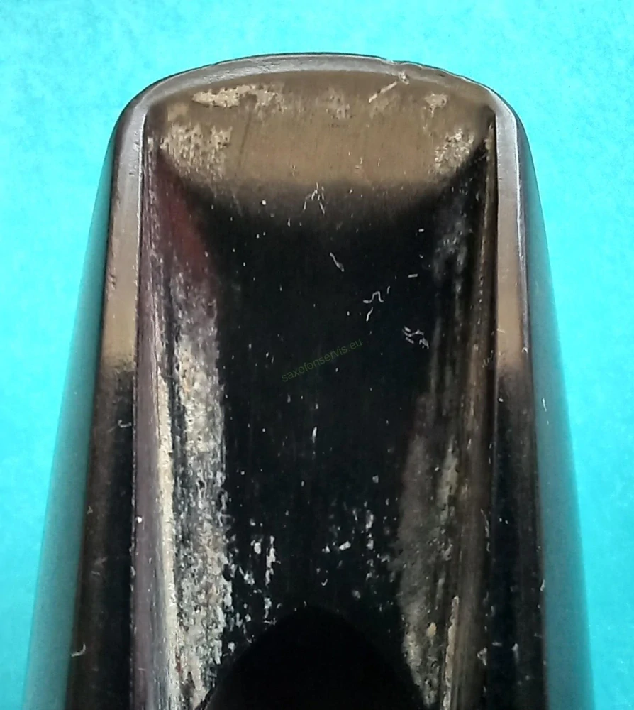 Berg Larsen Ebonit 95 (Poškozeno)